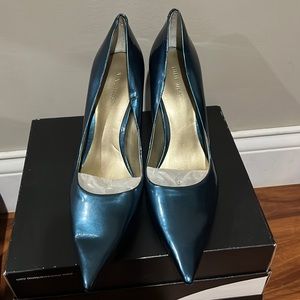 Nine West turquoise pointed heel